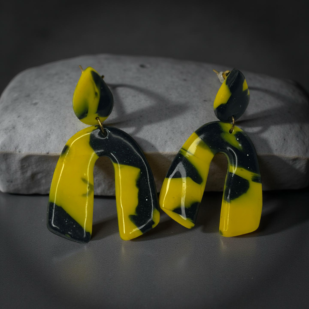 Venom Wave Arch Earrings