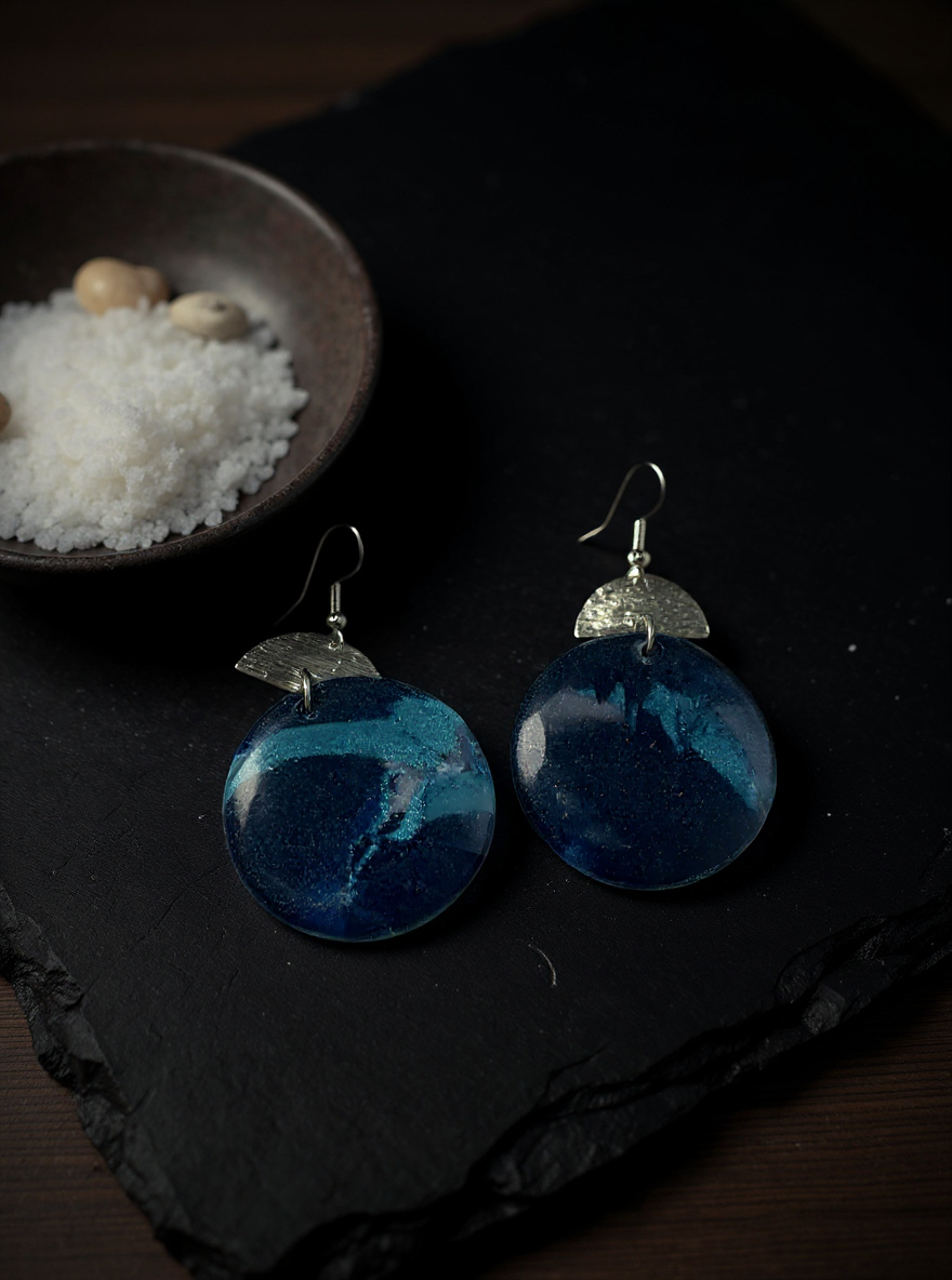 Ocean Blue Round Earrings
