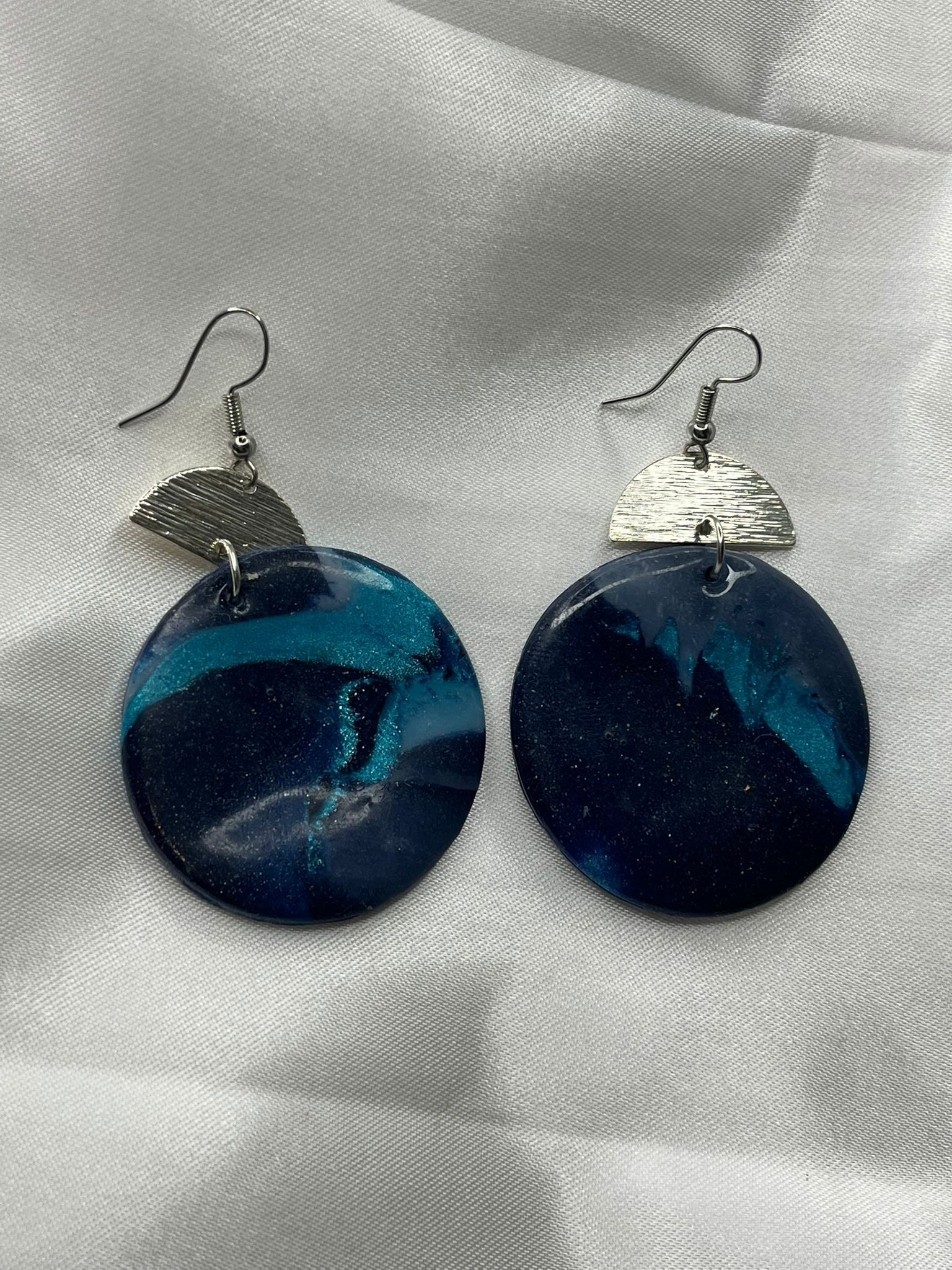 Ocean Blue Round Earrings